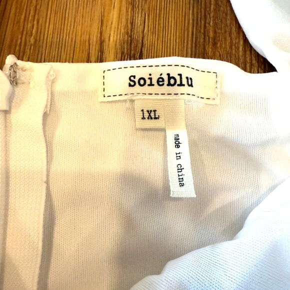 Soiéblu NWOT Cold Shoulder Colorblock Floral Maxi Dress Plus Size 1x - Picture 6 of 9